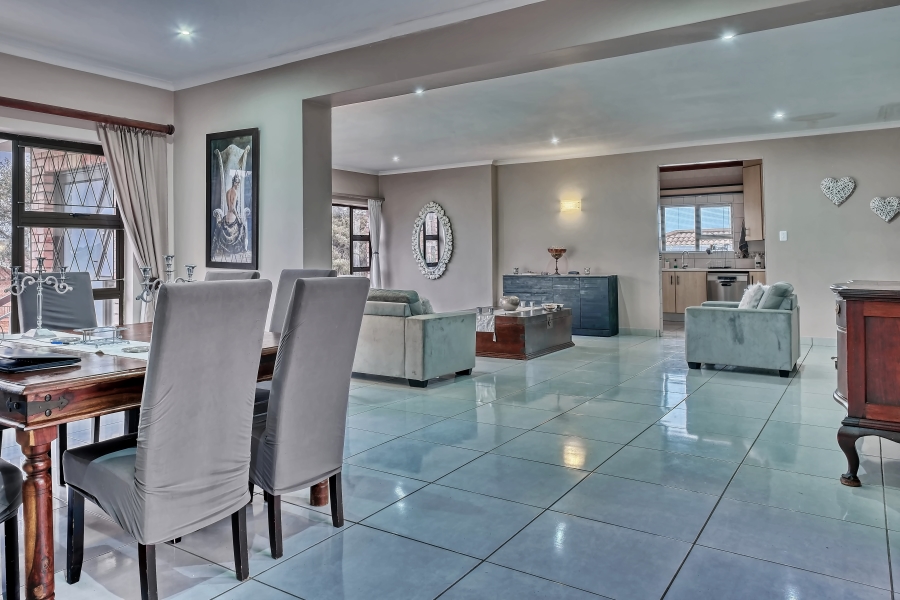 4 Bedroom Property for Sale in Lovemore Heights Estate Eastern Cape